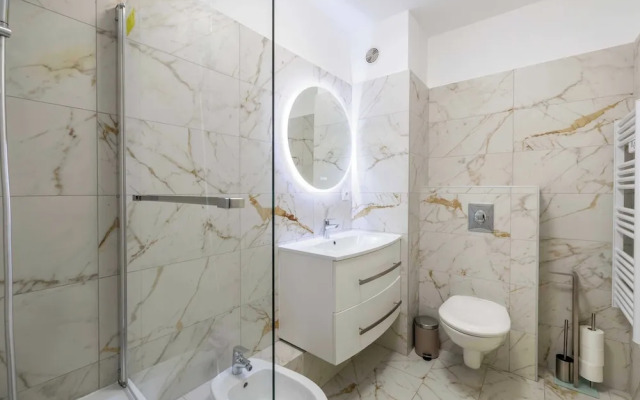 Modern, A/C Duplex - 3bdr/6p - Cannes