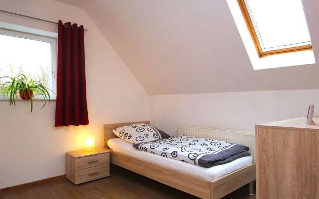 Private Apartment Am Kanal