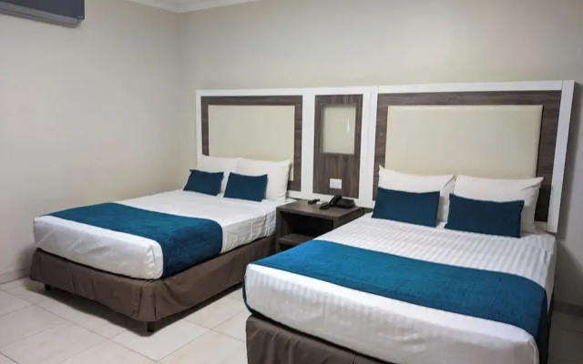 Hotel Bahia Suites