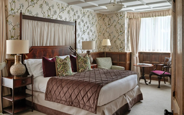 Ellenborough Park