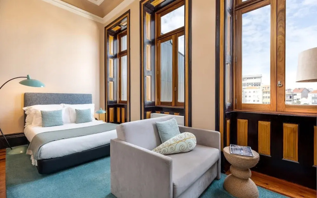 Centrally Located Apartment in Oporto
