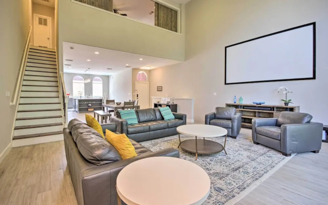 Eado Houston Home, Walk to Convention Center!