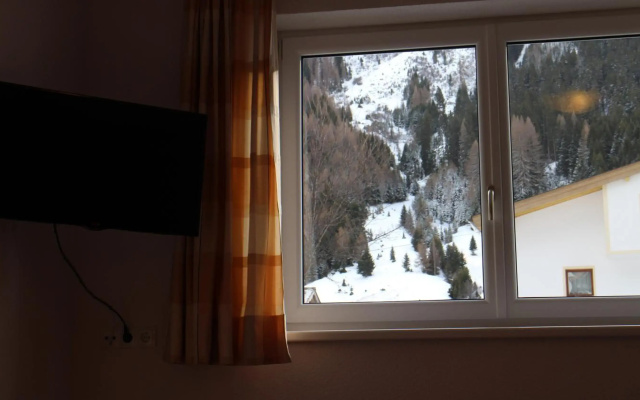 Apart Muntane