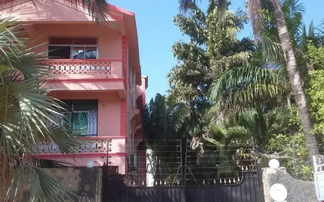 Sadiana Apartments