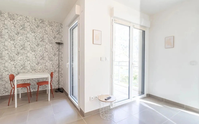 Charming Studio With Parking Near Monaco