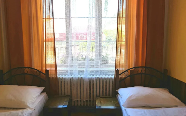 Hotel Bor
