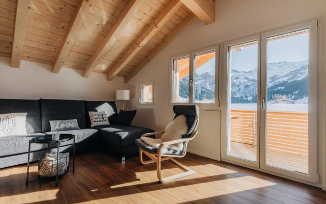 Chuenislodge2 Neu, 2 Balkone, Designerofen, mit top Aussicht!