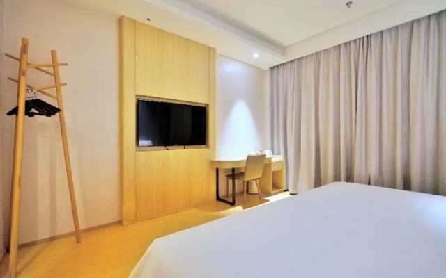 Ji Hotel (Shanghai Hongqiao Airport, Beidi Road)