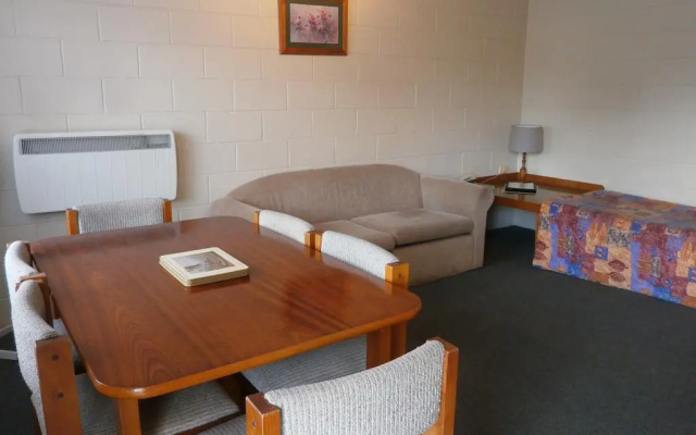 Aberdeen Court Apartments