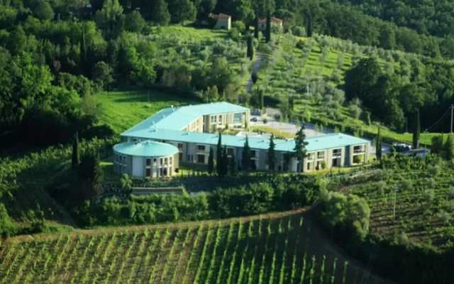 Modern Furnished Apartment With air Conditioning in Chianti