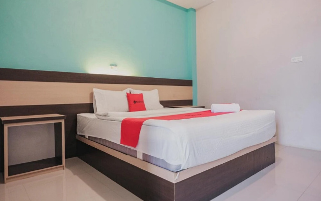 Grand Mentari Guest House by RedDoorz