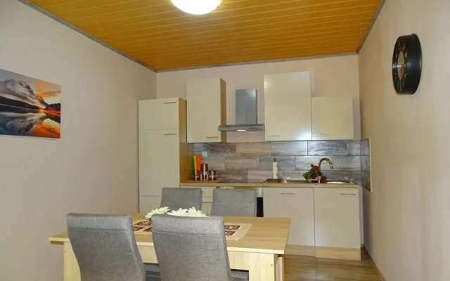 Villa Rossa mit Pool für 8 Personen