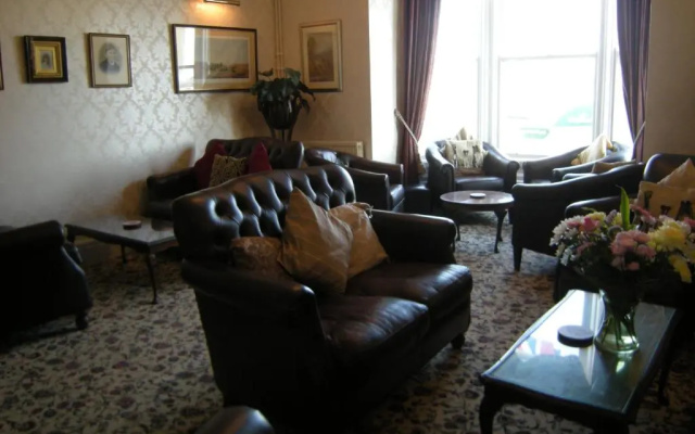 Headlands Hotel