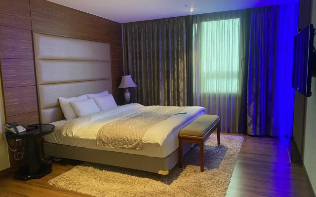 Hotel International