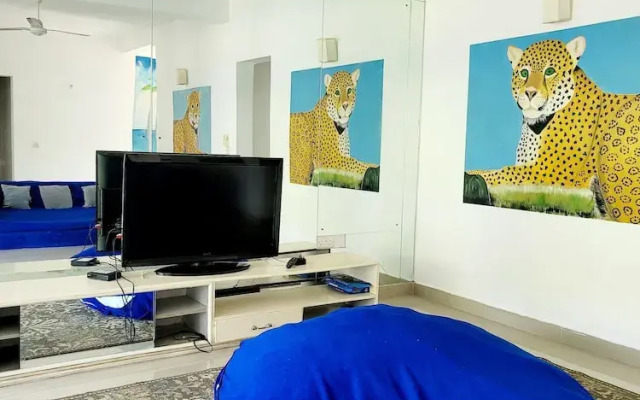 Green Malindi Apartments by RevSerene