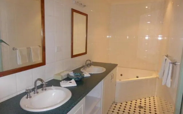 Comfort Inn Hilltop