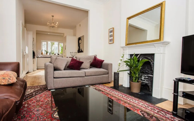 2 Bedroom Flat in Islington, Sleeps 6