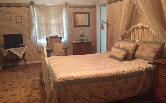 The Todd House Bed and Breakfast