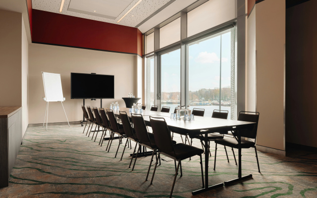 DoubleTree by Hilton Amsterdam Centraal Station