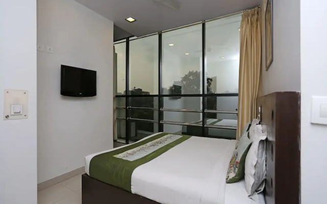 OYO 1245 Hotel Amby Inn