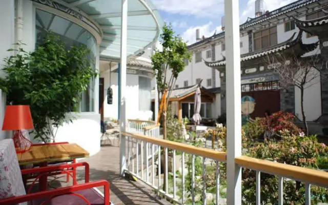 Followsky Inn