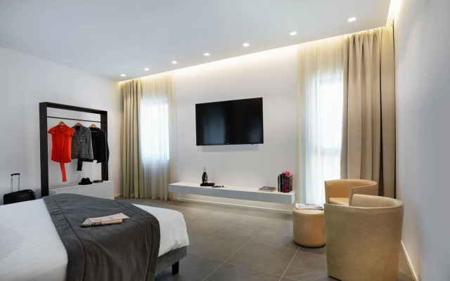 Boutique hotel touring