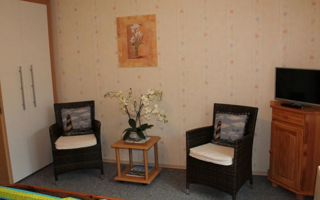 Serene Apartment in Roggow with garden seating