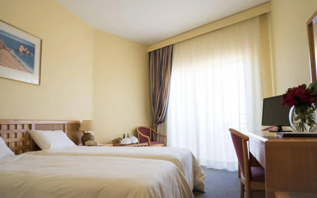Aloe Hotel