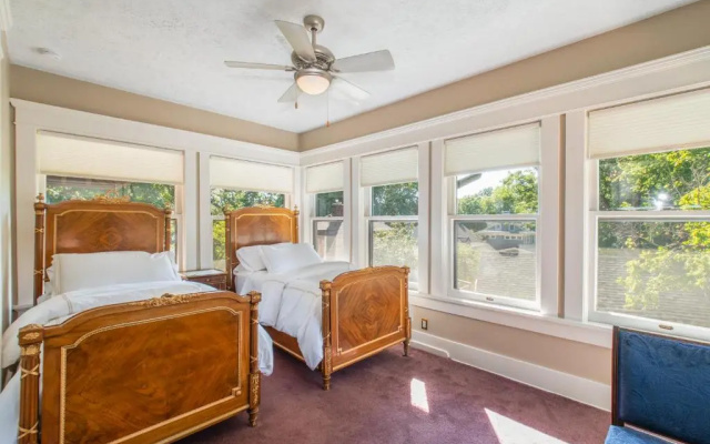 Martha's  Bed and Breakfast