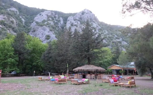Camp Meeting Point