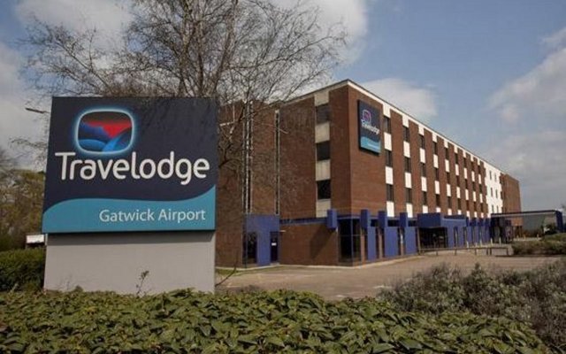 Travelodge Gatwick Airport Central in Gatwick, United Kingdom from 110$, photos, reviews - zenhotels.com hotel front