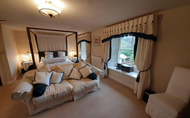 Lovelady Shield Hotel - Book Direct with Payman Club