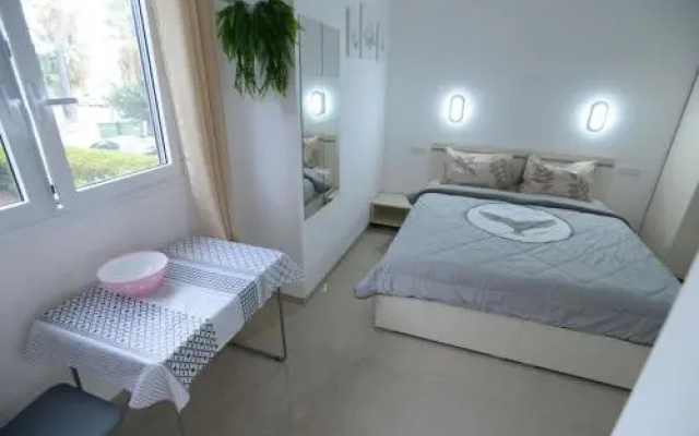 Olga Beach Apartment 28