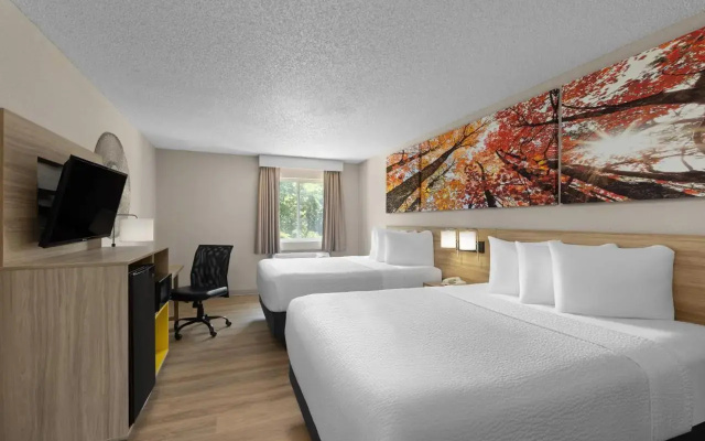 Econo Lodge Carthage