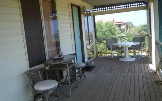 Drummond Cove Holiday Park Home