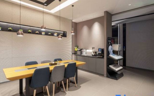 Homeinn Selected Hotel (Kunshan South Station Hexing Road)