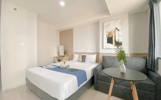 Fully Furnished and Cozy Studio Daan Mogot City Apartment
