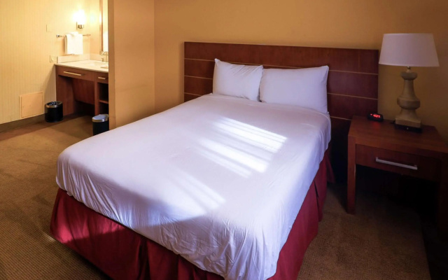 Motel 6 Phoenix, AZ – Sky Harbor