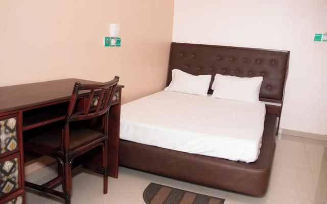 Alafia Hotel Ketou