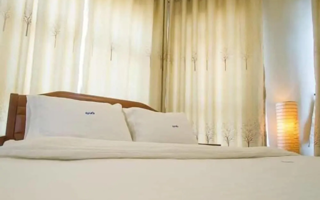 Daks Hotel Kirinya