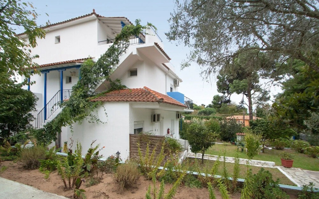 Villa Alexis
