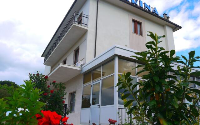 Отель Albergo Villa Marina Кьянчиано Терме вид на фасад