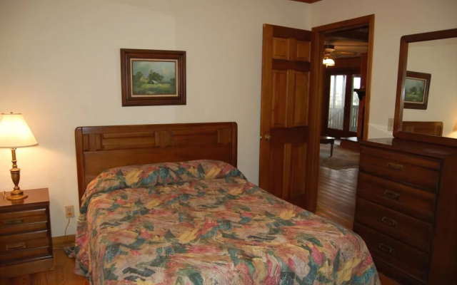 Mary Lou II - 4 Br Home
