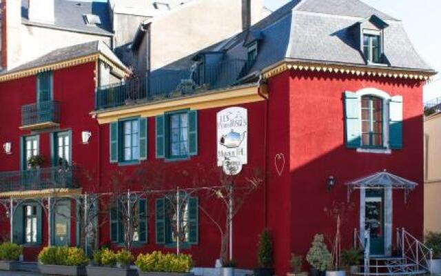 Отель Les Petites Vosges вид на фасад