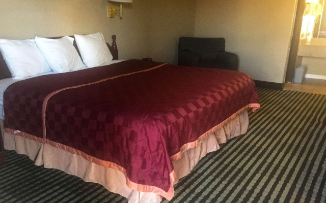 Americas Best Inn - Eureka