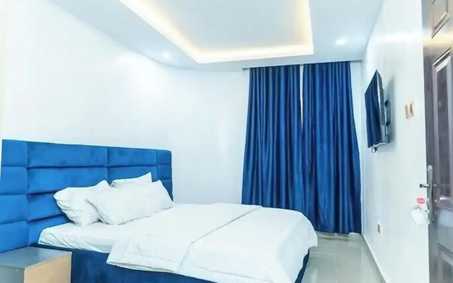 Smart Emmanuel's Place