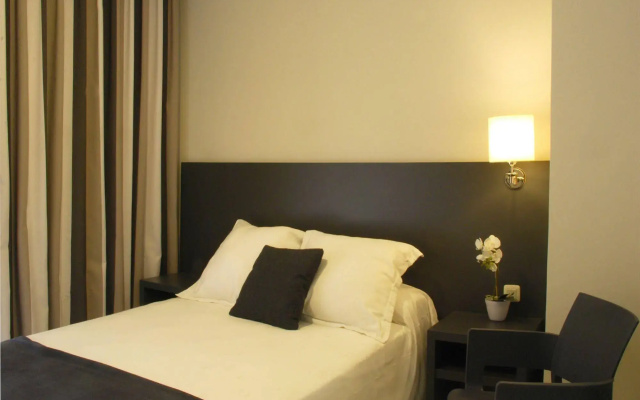 Hotel Los Robles