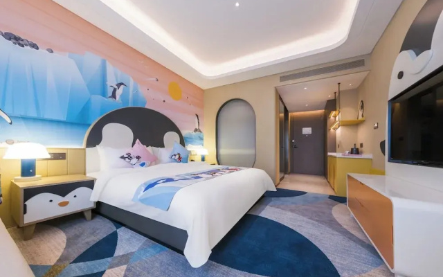 Haichang Penguin Wassim Hotel