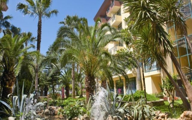 Meryan Hotel Турция, Окурджалар - отзывы, цены и фото номеров - забронировать отель Meryan Hotel - All Inclusive онлайн вид на фасад