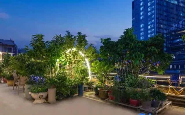 Guangqing AI Esports Hotel